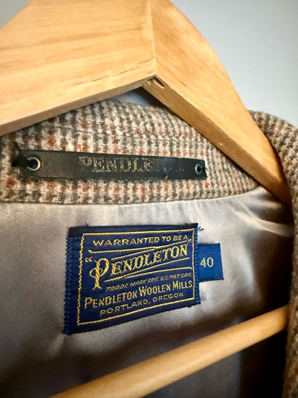 Pendleton Vintage Wool Tweed Coat in Beige Heavy Jacket Button Up Warm Men’s - Picture 3 of 11